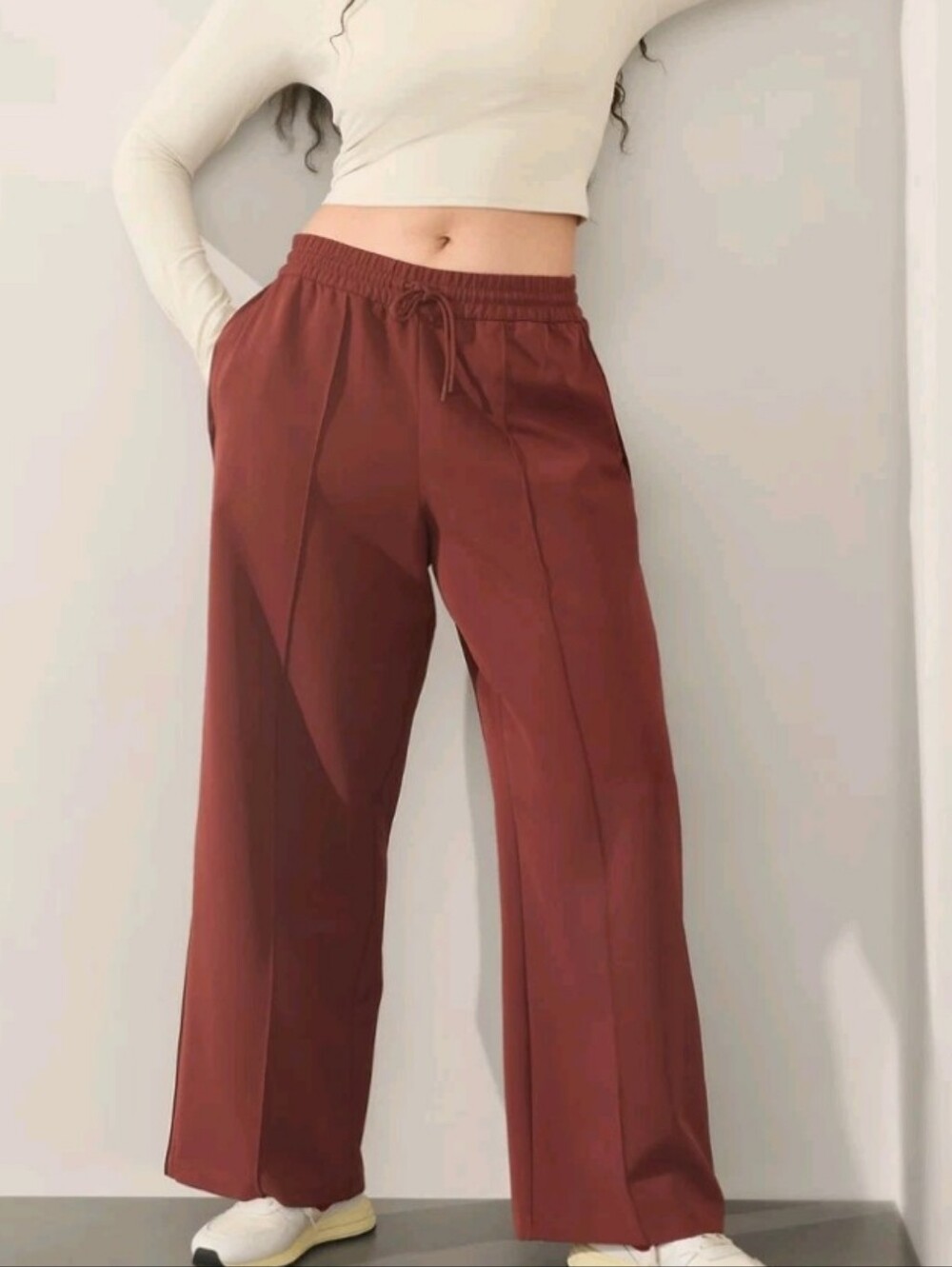 Athleta Endeavor Relaxed Pants Womens XS Brown High Rise Wrinkle Resistant